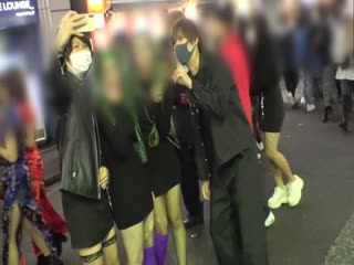 GANA-2613 【渋谷ハロウィン2021】二人組コスプレ美女をナンパ成功！Hカップの爆乳に