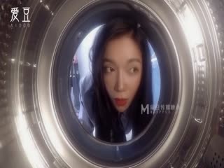 【桃視頻】物業小姐黑絲誘惑-韓依人 MAD-023
